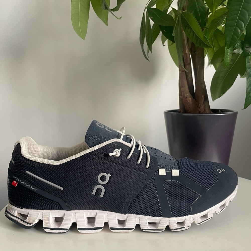 Men Size 11 On Cloud 5 Running Shoes Training Comfort Navy White